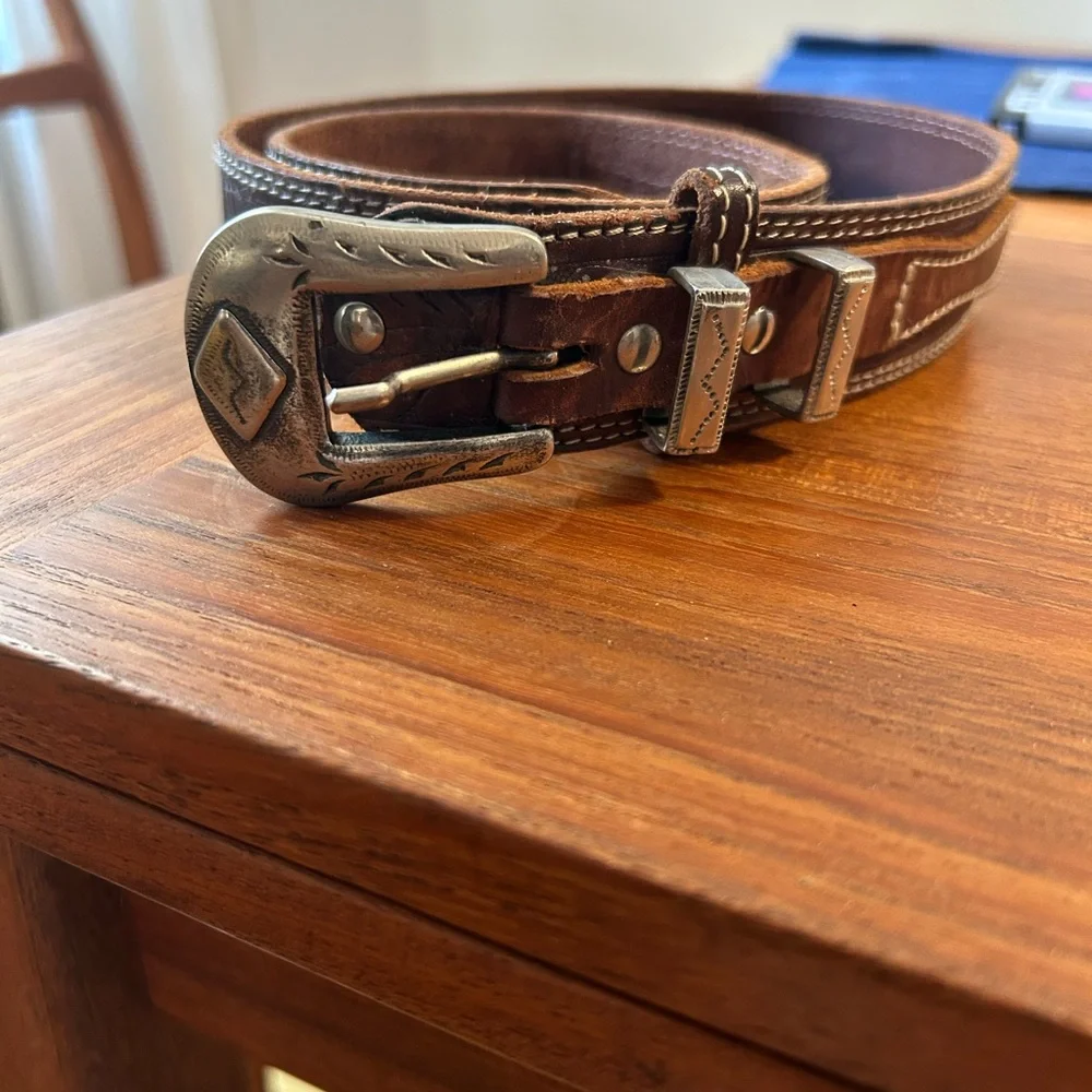 Brown Leather Men's Belt - Picture 2 of 2
